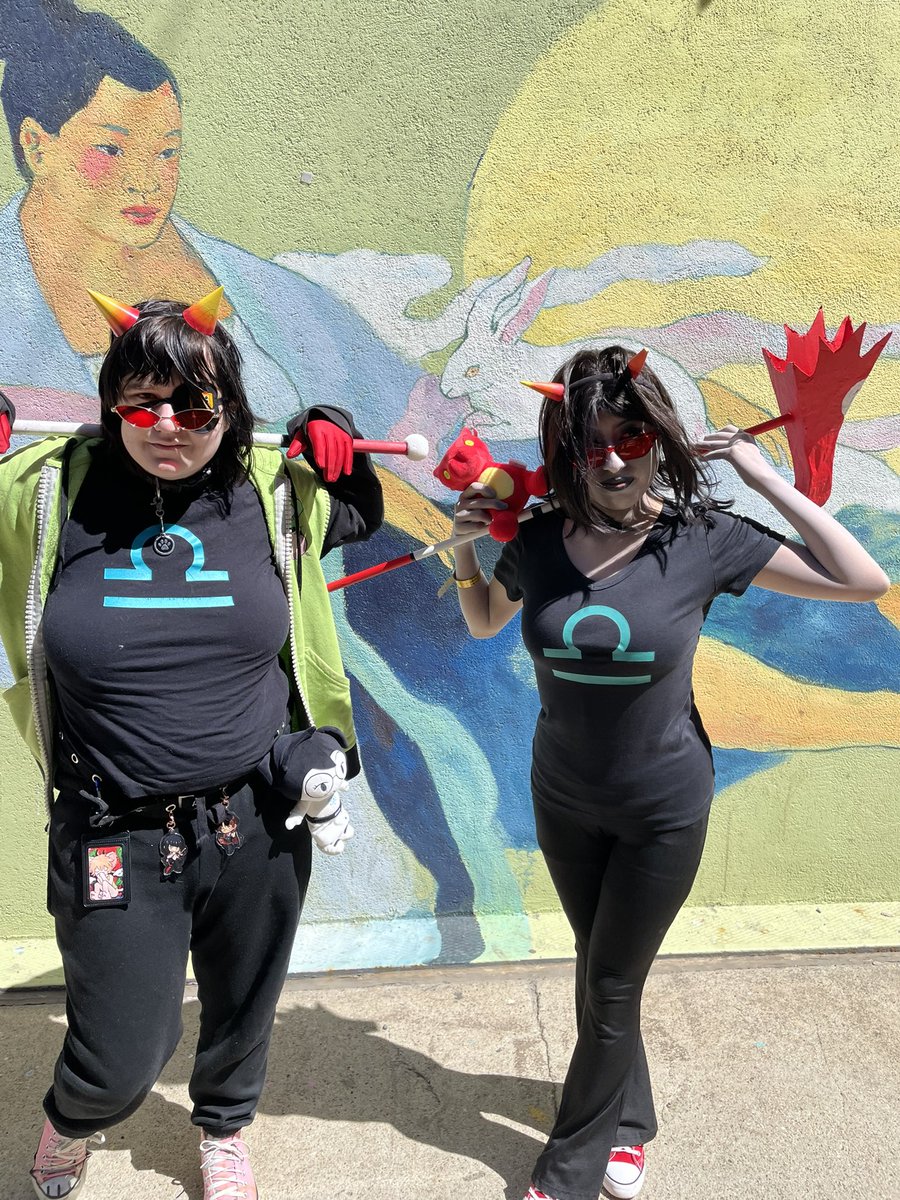 Seli_Petra tweet media