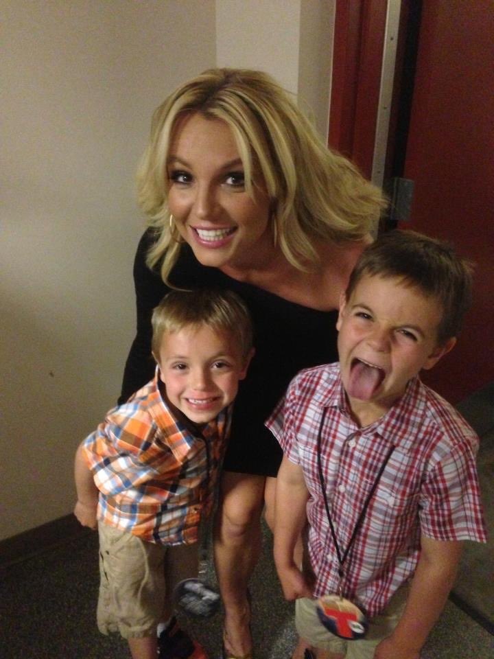 Britney Access tweet media