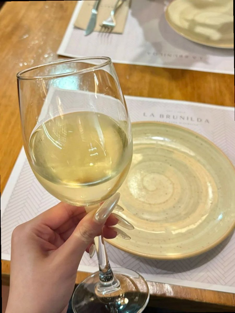 LindseyMar76257's tweet image. Don't cry because it is over, smile because it happened.🚲📙😔0383
广州🎤重庆🦻
北京⏏长沙♣网上有人问：门上遇事应该做足准备再开始，还是先印象行动起来？ 一个回答外围颇深。选妃👉@awarn21
乌鲁木齐🏩合肥📈扬州