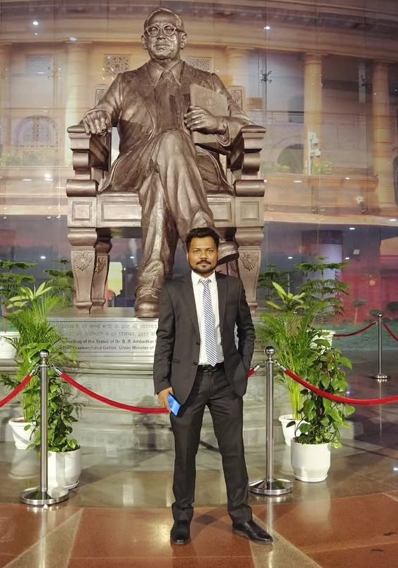 Prashant Kanojia tweet media