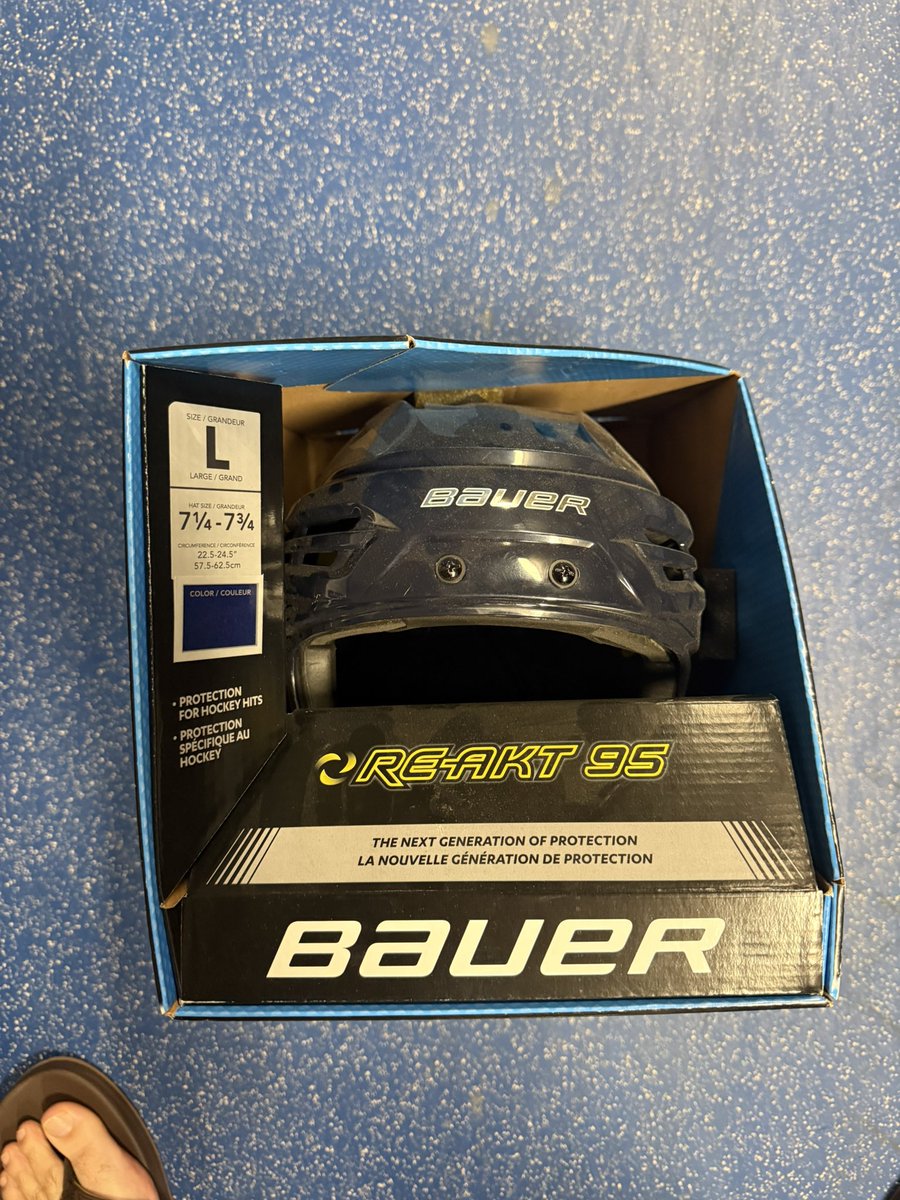 Hockey Memorabilia tweet media