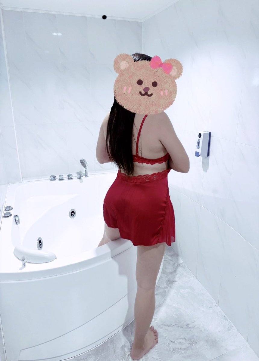 โอมมะลึกกึกกึ๋ย🌈 tweet media