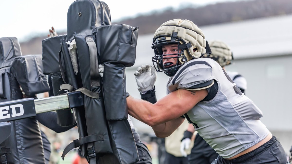 Army Football tweet media