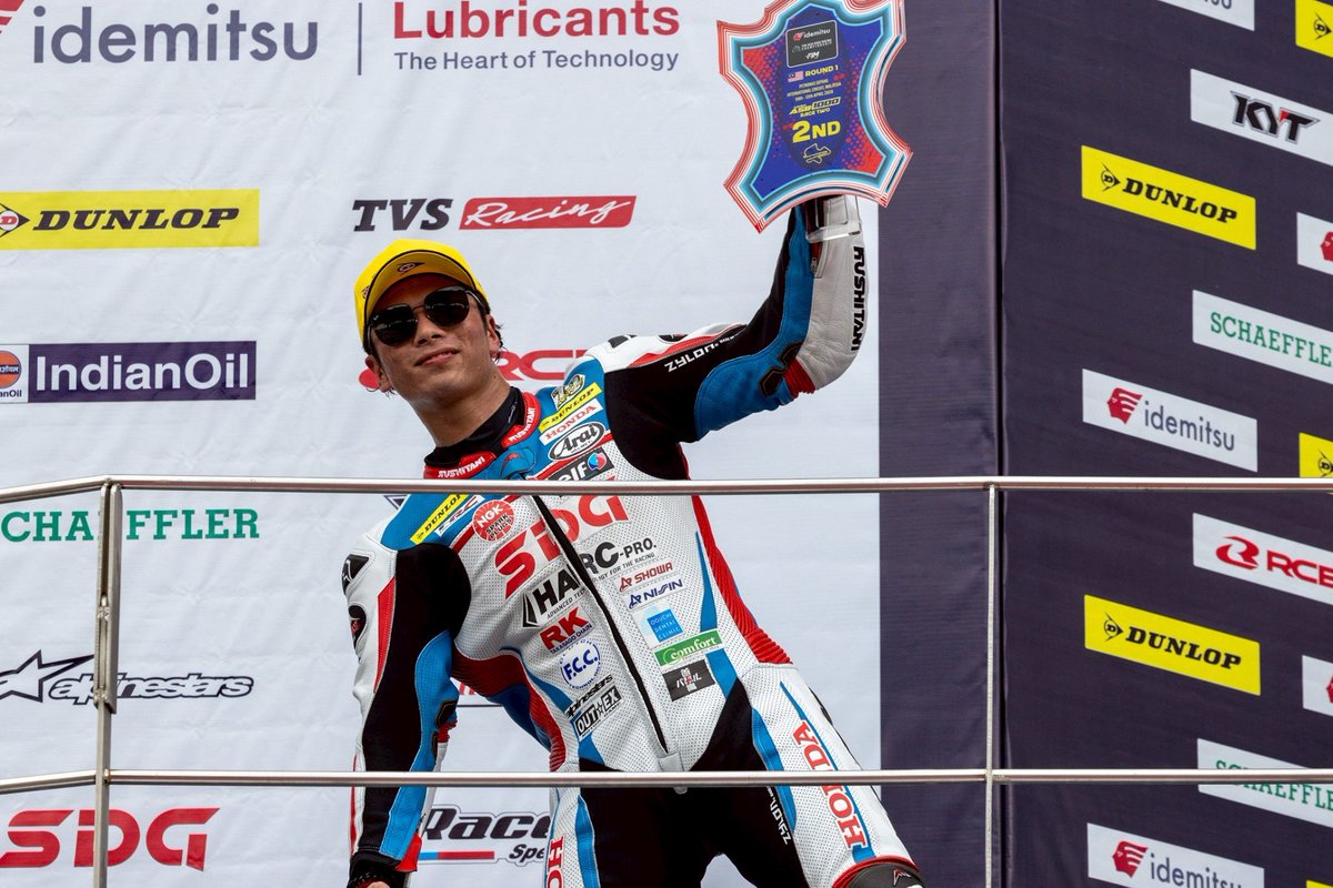 ARRC rd.1 sepang ASB1000 阿部恵斗選手 race2 → 2位

ファイルラップの最終コーナーからの走行は映像を見て欲しいです。↓

youtube.com/live/2tNj4mEOO…

そして、6/12(木)-14(日)は、茂木rd.を現地で、是非。

#SDG #harcprophilippnes  #ARRC  #ASB1000  #阿部恵斗
