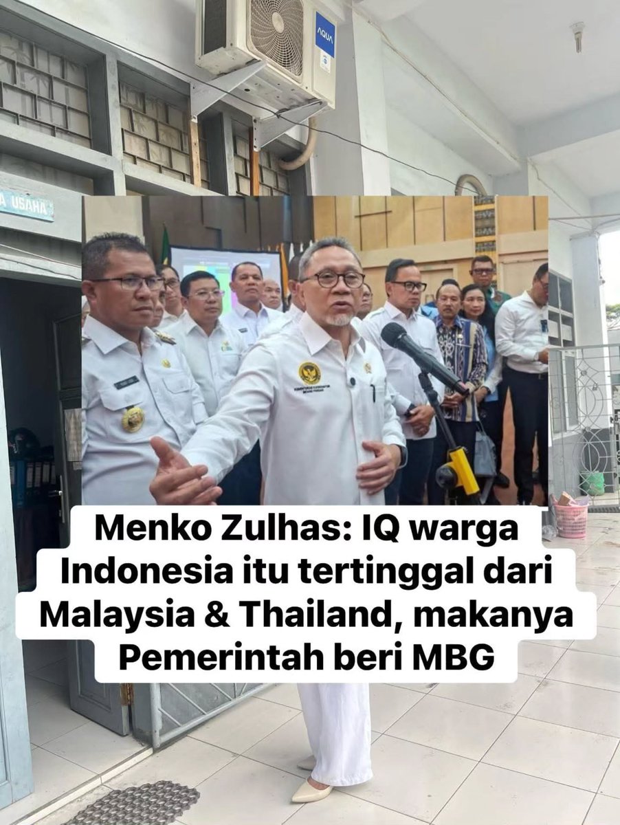 Nurulygkaukenal's tweet image. Agar IQ menko juga tidak tertinggal dari IQ rakyat, sepertinya menko juga harus diberi MBG
#MBG #MeningkatkanIQ #Menko