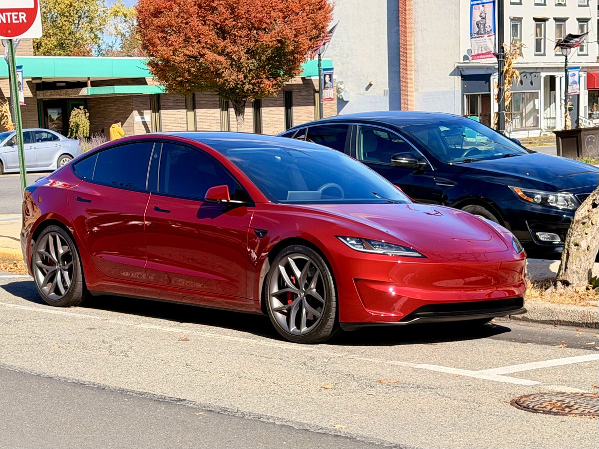 Roncito🔋 tweet media