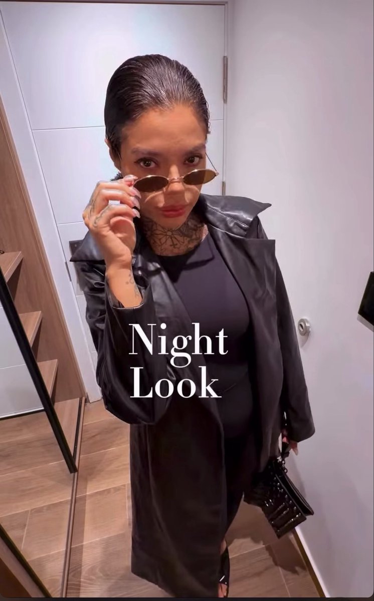 Valeria S tweet media