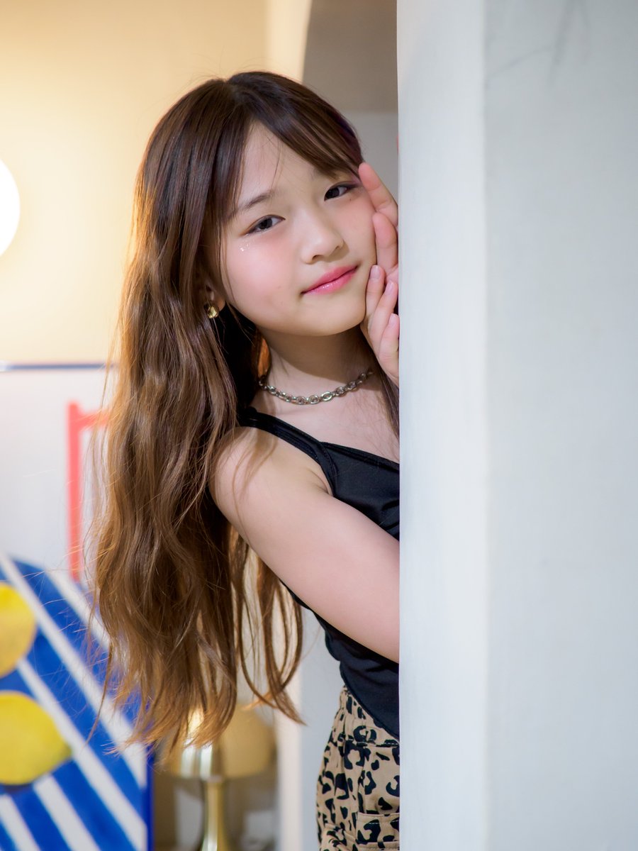 kgcniunl's tweet image. 2026.03.07 #りなぴ ちゃん #TIP撮影会
身長に似合う窓が気に入れたね