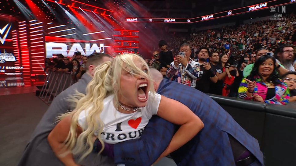 Chico De La Playa tweet media