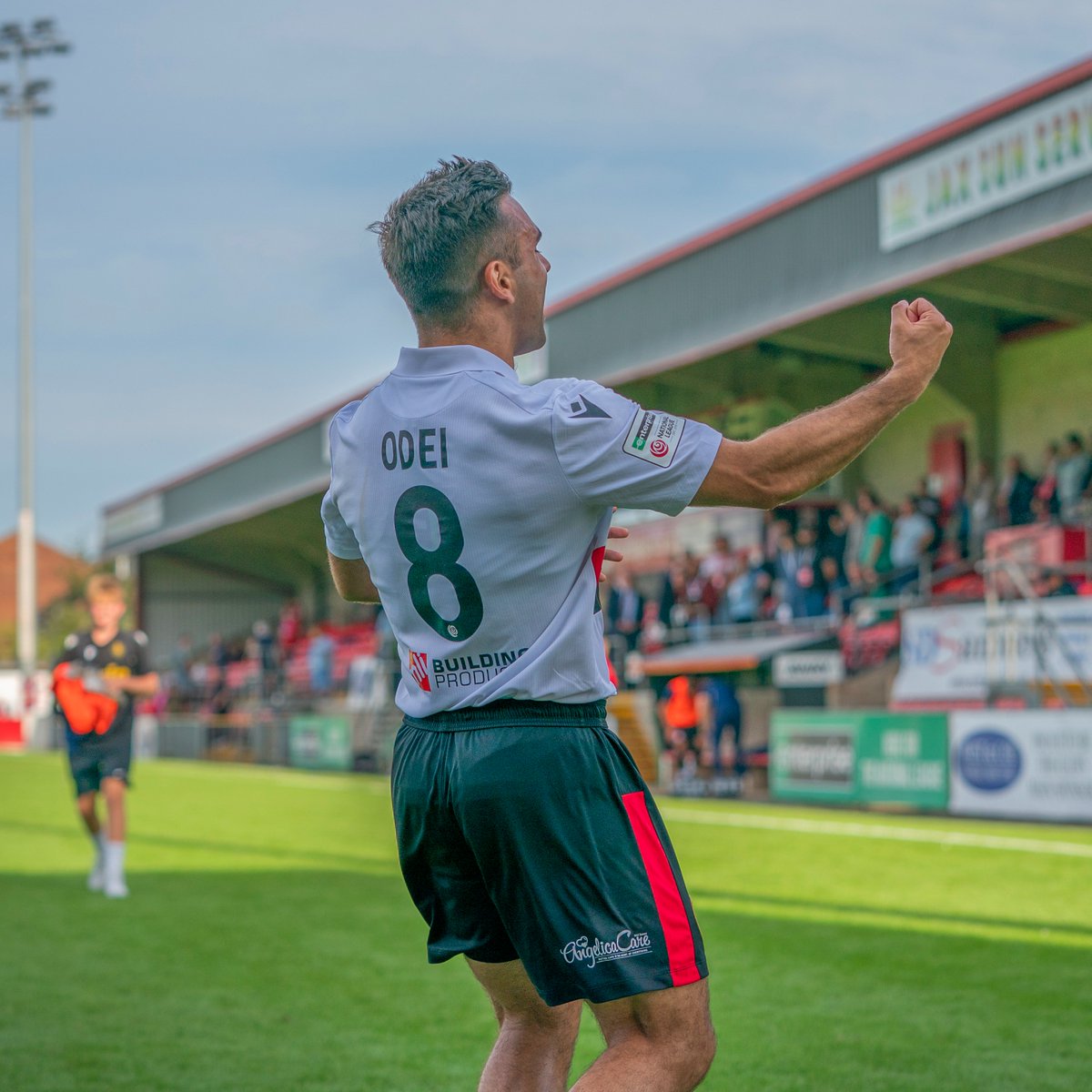 Worthing FC tweet media
