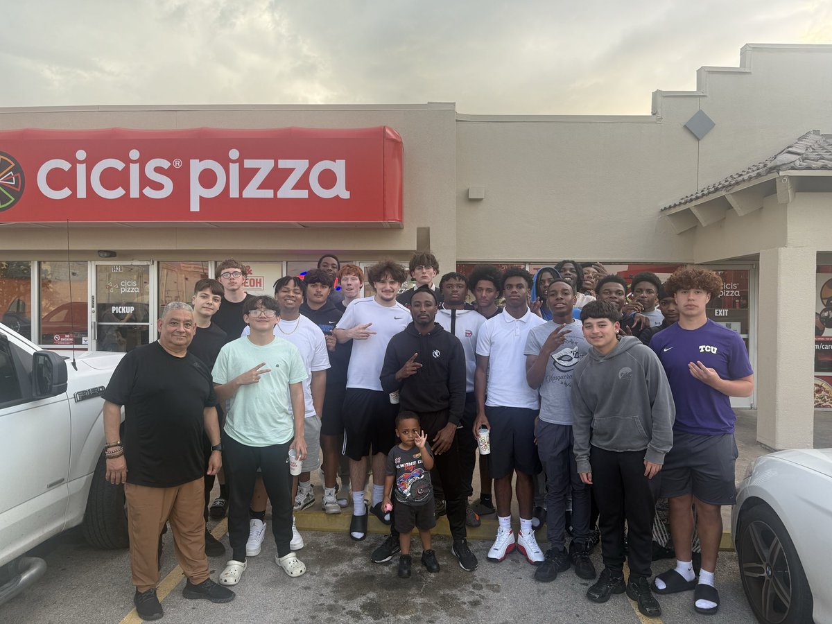 Elias Kawesa tweet media