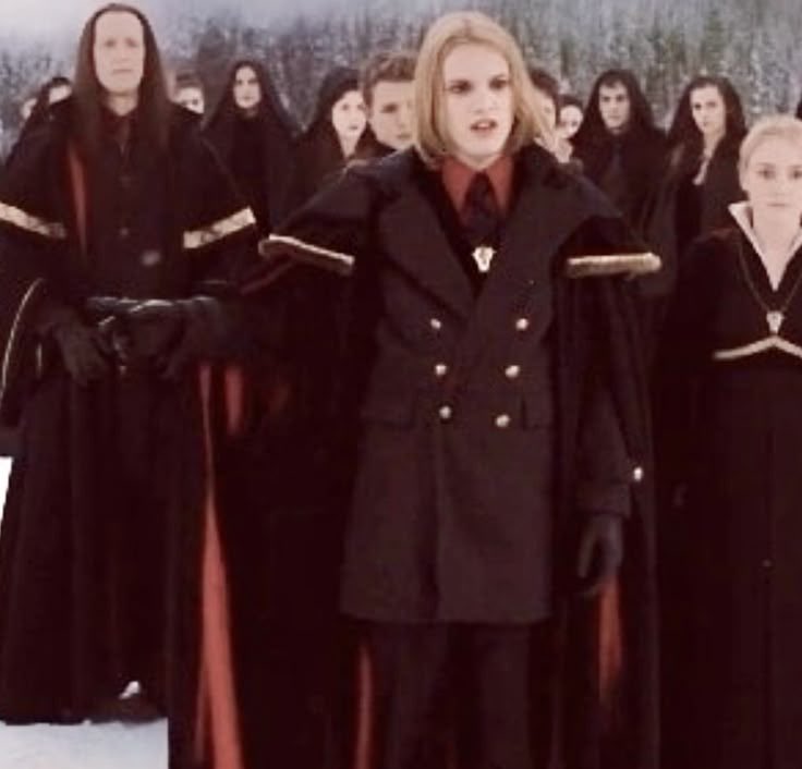 Lillian (Caius)🕯️🕰️ tweet media