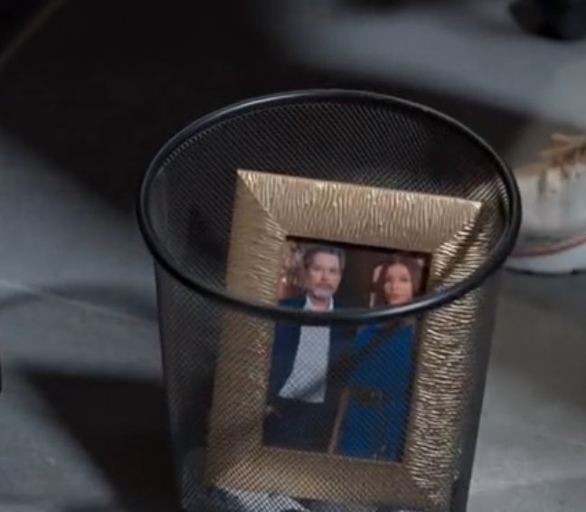 geovana 🐍 tweet media