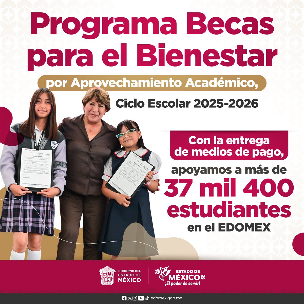 Edomex's tweet image. 🎓✨ Entregamos medios de pago del Programa Becas para el Bienestar por Aprovechamiento Académico, Ciclo Escolar 2025-2026, a más de 37 mil estudiantes del #EdoMex. Con una inversión de 509 mdp, impulsamos la permanencia escolar.

#ElPoderDeServir