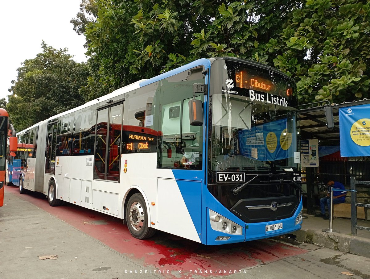 ELECTRICBOY⚡™ tweet media