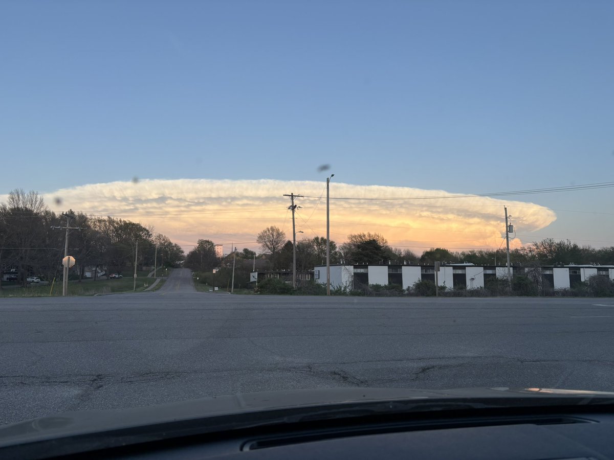 Jon Grove tweet media