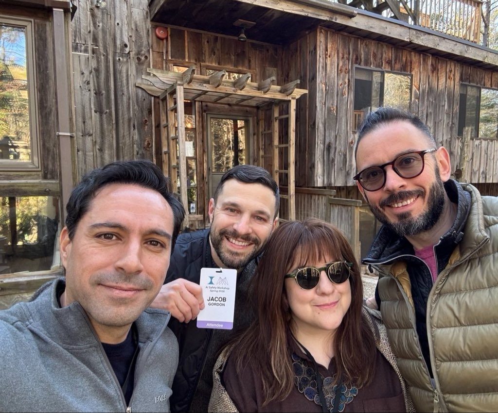 Mauricio Vila tweet media