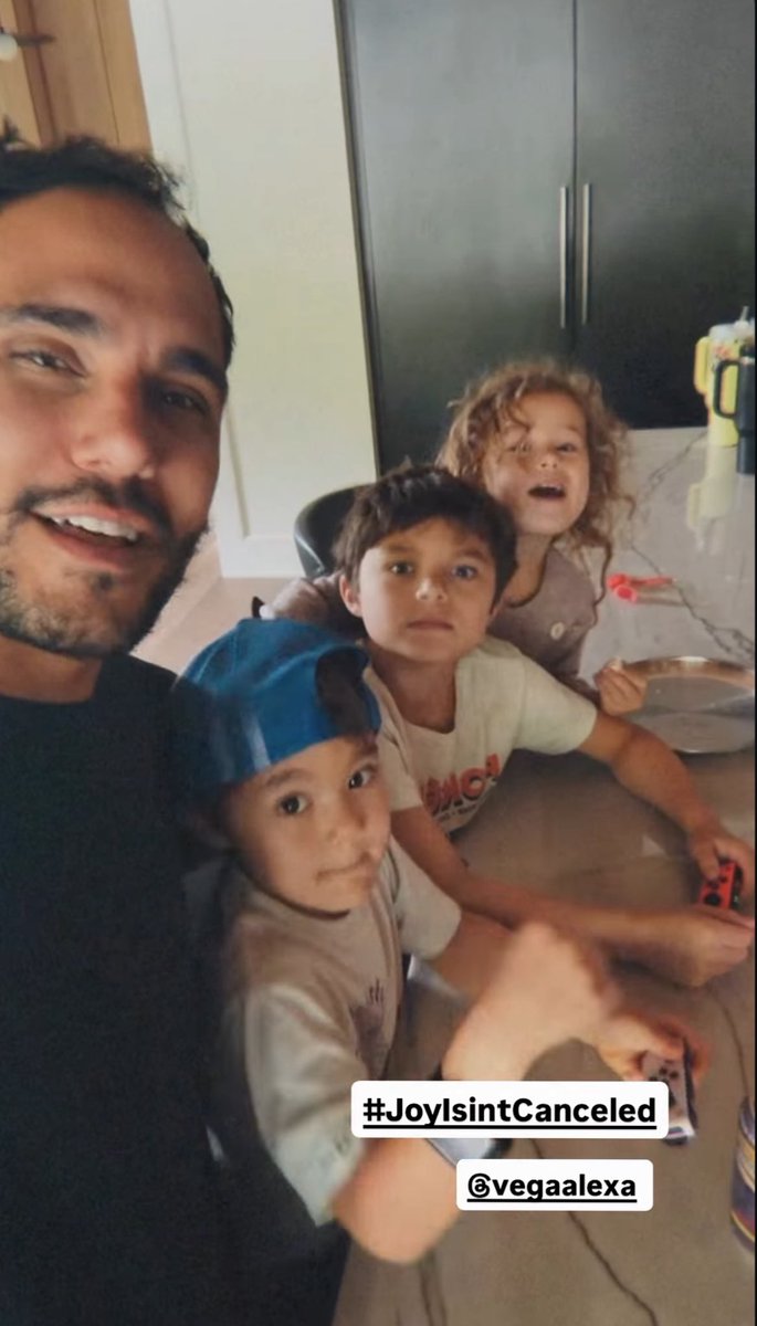 Bruna Cheble tweet media