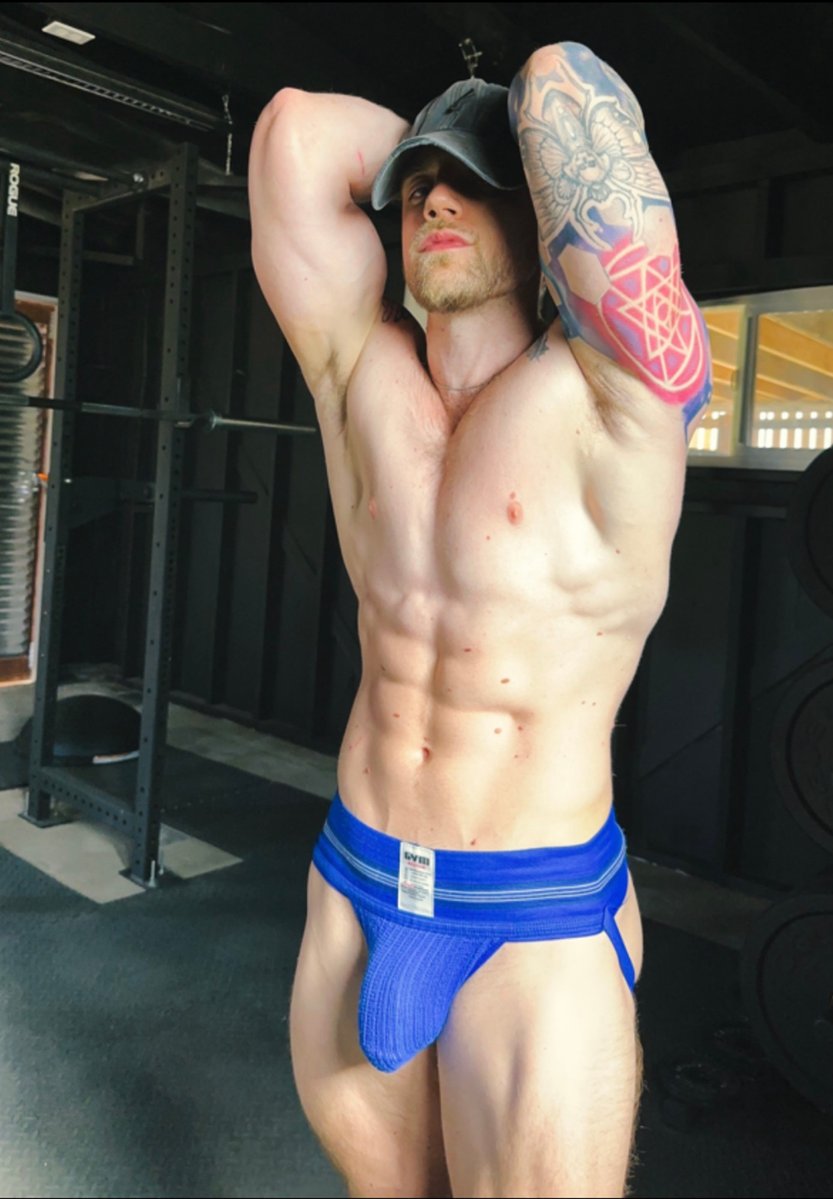 Gooning4MAGAmen tweet media