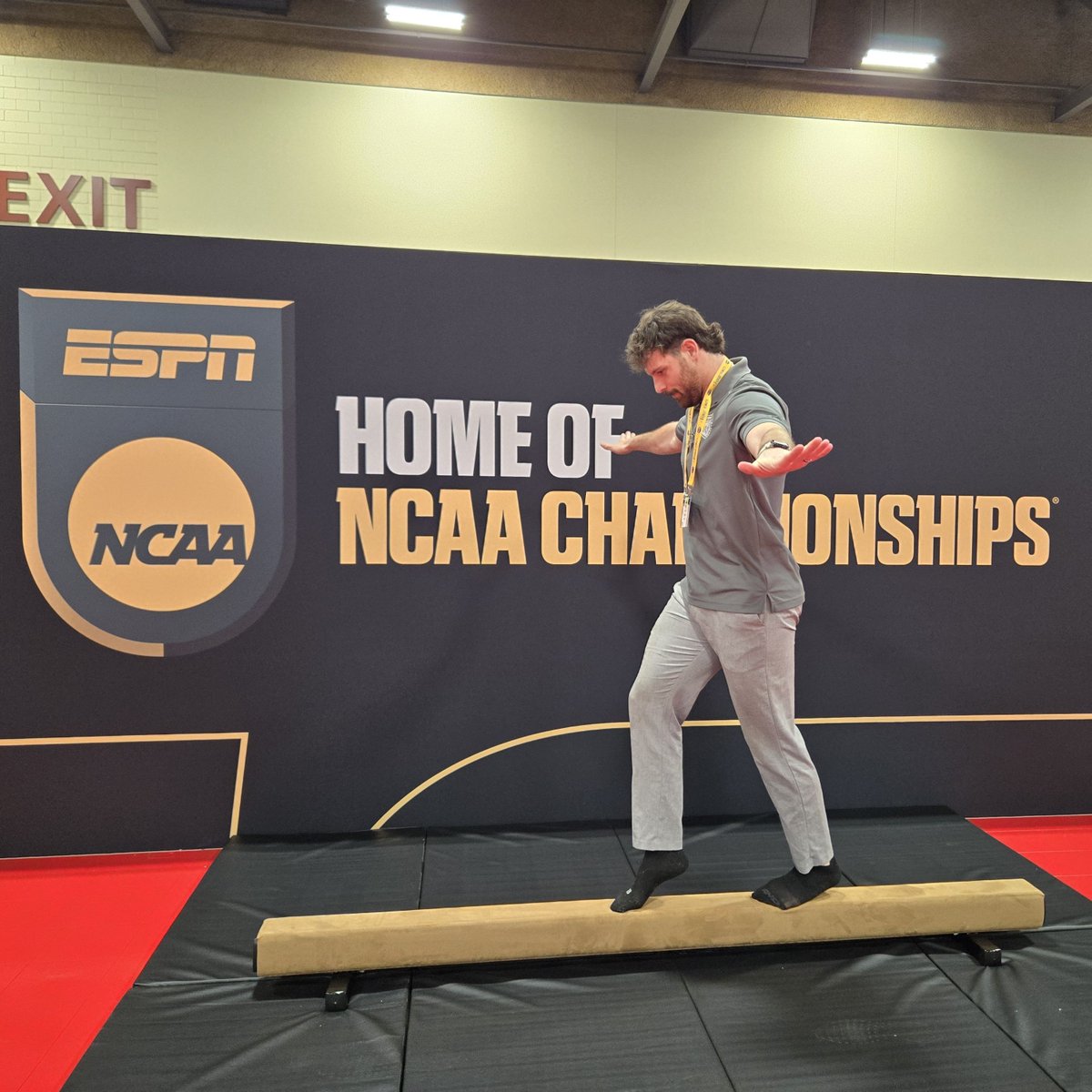 Hwy85Prod's tweet image. Shoutout to our Procurement &amp;amp; Finance Analyst, Trevor, for stepping onto show site and reminding everyone he’s more than just spreadsheets. He crushed it showing off all the interactive elements in ESPN’s latest booth. 🔥😂 

#ESPN #TradeShow #BoothDesign #InteractiveExperience