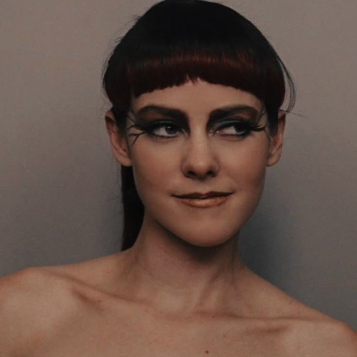 eu venero todas as mulheres língua de chicote escritas pela suzanne collins, johanna mason e maysilee donner