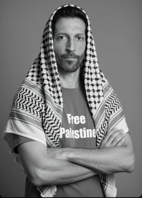 Mélania tweet media