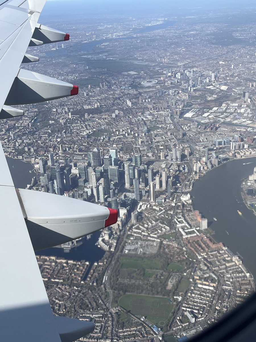 EsteemExecutive's tweet photo. Bonus:
• Take calls
• Stay productive
• Work as normal en route

Less hassle. More control.

Considering the driven option?
info@esteemexecutive.co.uk https://t.co/uNw6Bmmhqh