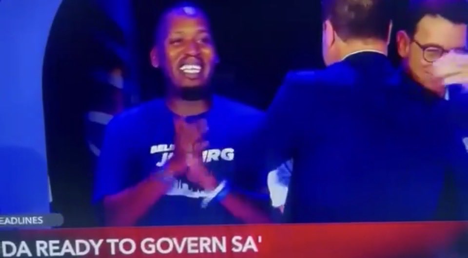 toloki...........................................? tweet media