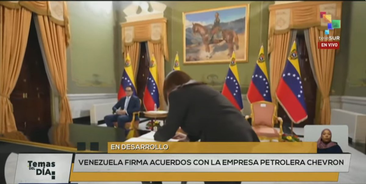 teleSURtv's tweet photo. #ENVIVO | Firma de acuerdos entre Venezuela y Chevron https://t.co/YBHtH4h9Xk