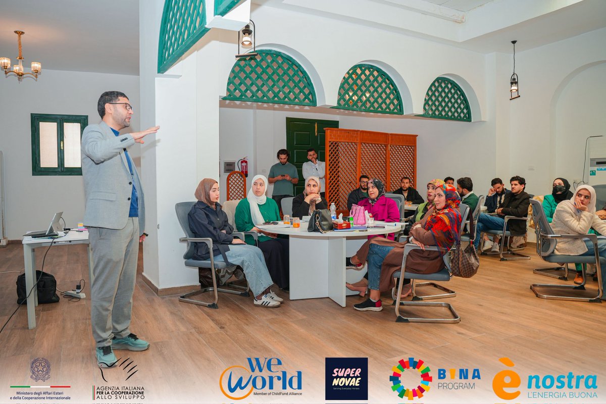 Bina_program's tweet photo. 📣 مستمرين في رحلة  التدريب المكثف ضمن مسابقة “WAZIF وظيف”  في ليبيا 
نواصل رحلتنا في بناء المشاريع بكل شغف وإصرار  
برفقة المدرب د. محمود أبوسلوم، حيث وصلنا إلى مرحلة التخطيط العملي، والتي تضمنت:  
• إعداد خطة العمل  
• تطوير نموذج العمل  
• تصميم نموذج الإيرادات https://t.co/JwARR6NdEQ