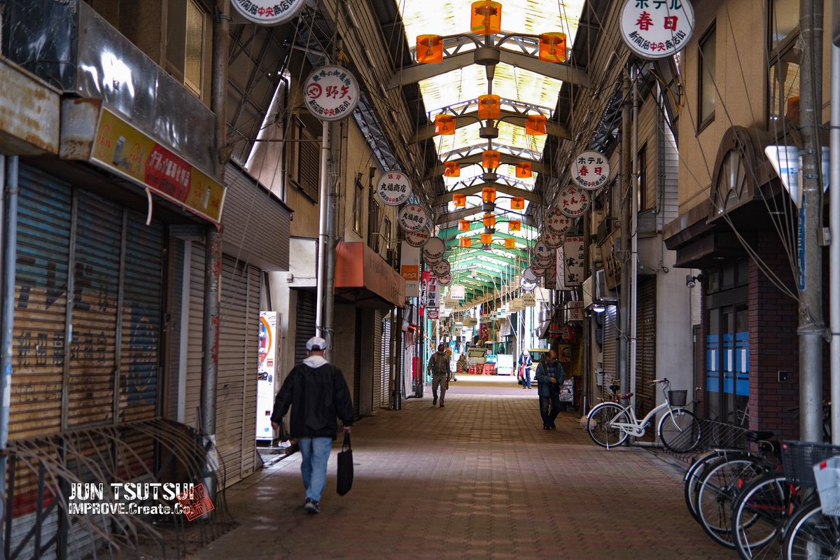 お気に入りの過去Pic
その辺の商店街

#camera #商店街 #レトロ #ノスタルジック #昭和レトロ