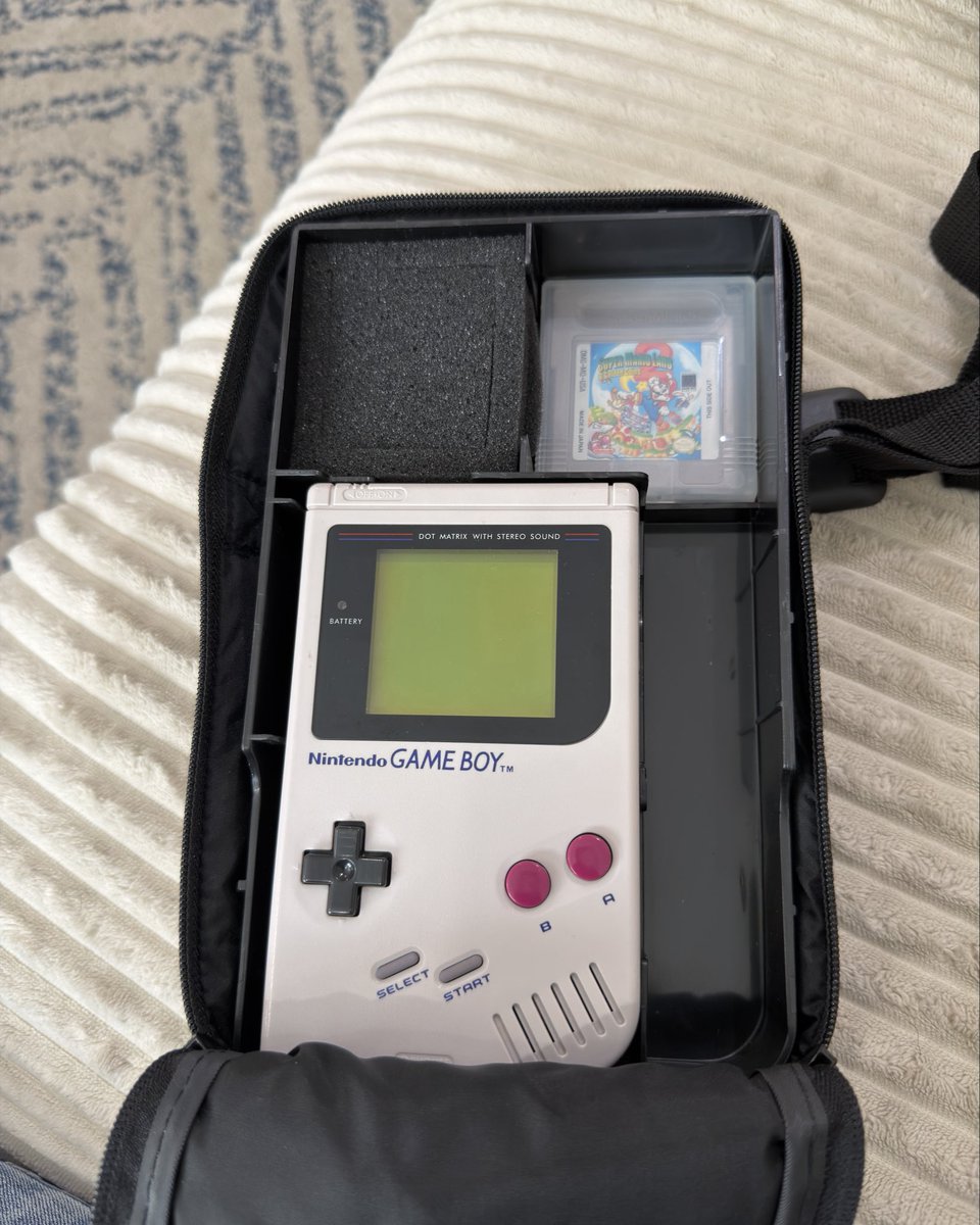 tinashes_world's tweet photo. In the 90s, my brother came home with one of these — and I was hooked instantly. Then he gave it back to his friend, and that was that. It took me almost 30 years, but I finally got my hands on one. https://t.co/6CJBjZjrwN