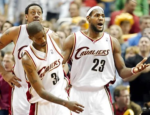 LeBron Factory tweet media