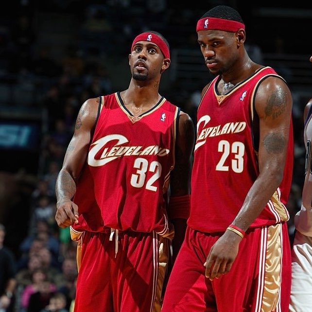 LeBron Factory tweet media