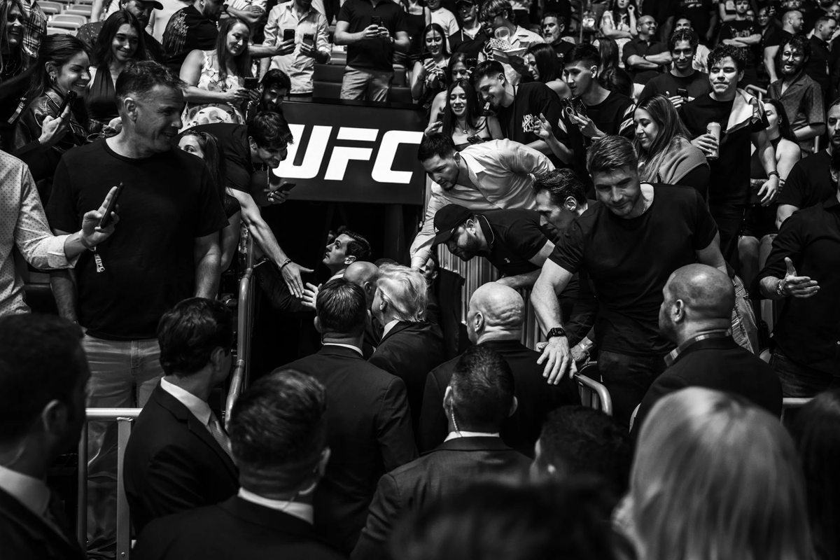TrumpWarRoom's tweet image. 📸 Some photos from @UFC 327 over the weekend!