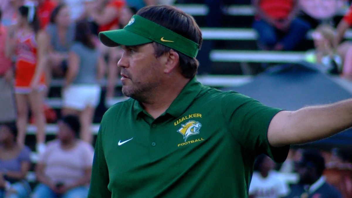 BHollandSports's tweet image. Can confirm...

Walker High Football Head Coach Chad Mahaffey accepted the job at De La Salle to be Cavaliers next head coach

@FletcherWDSU had it first

#LHSAA 
#Louisiana 
#HSFB