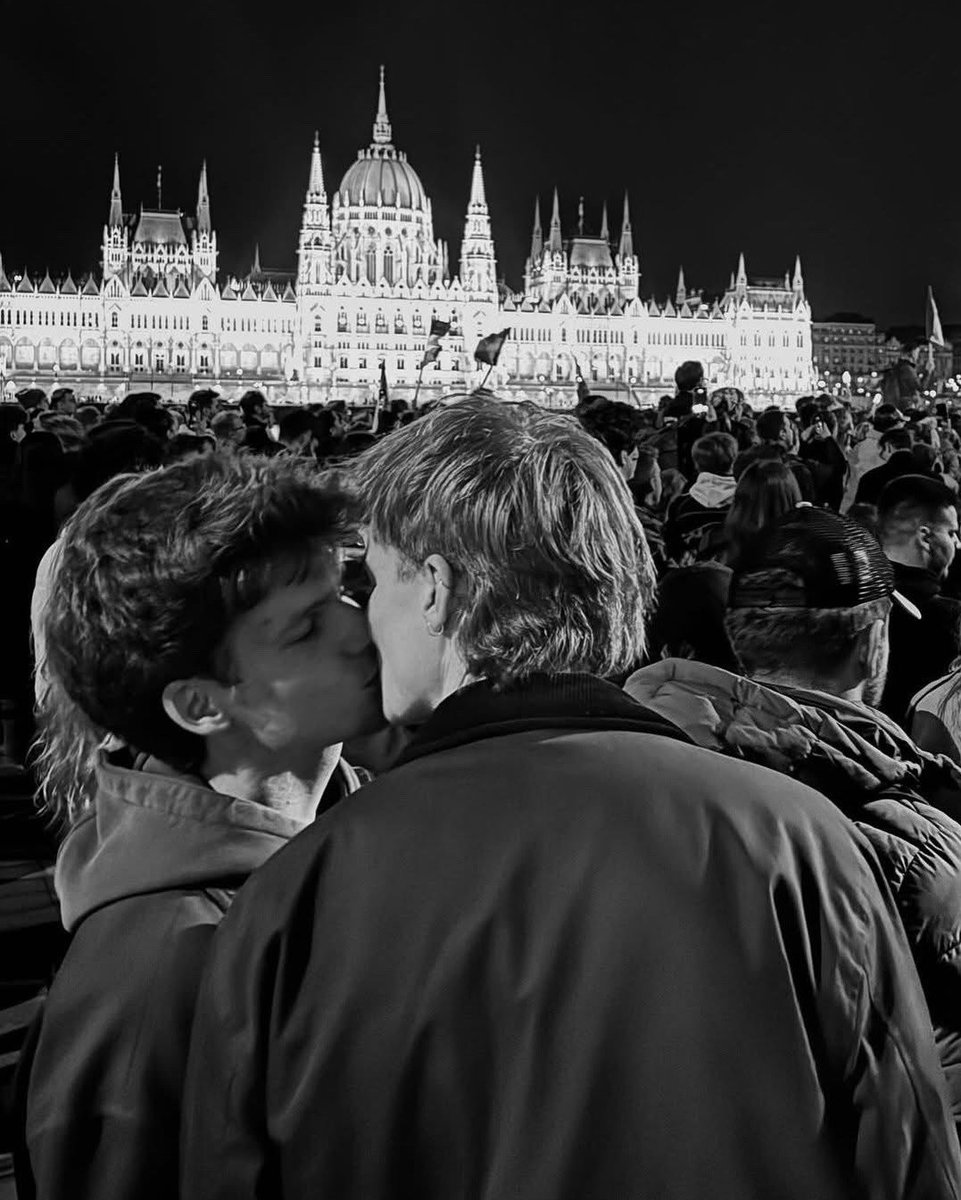 NEXØM 🇵🇱 tweet media