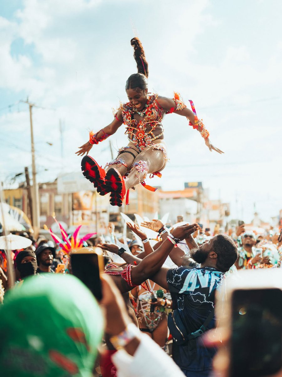 ʟᴜᴄʏ ᴀɴᴅ ᴠᴀɢᴀʙᴏɴᴅ 🇯🇲 tweet media