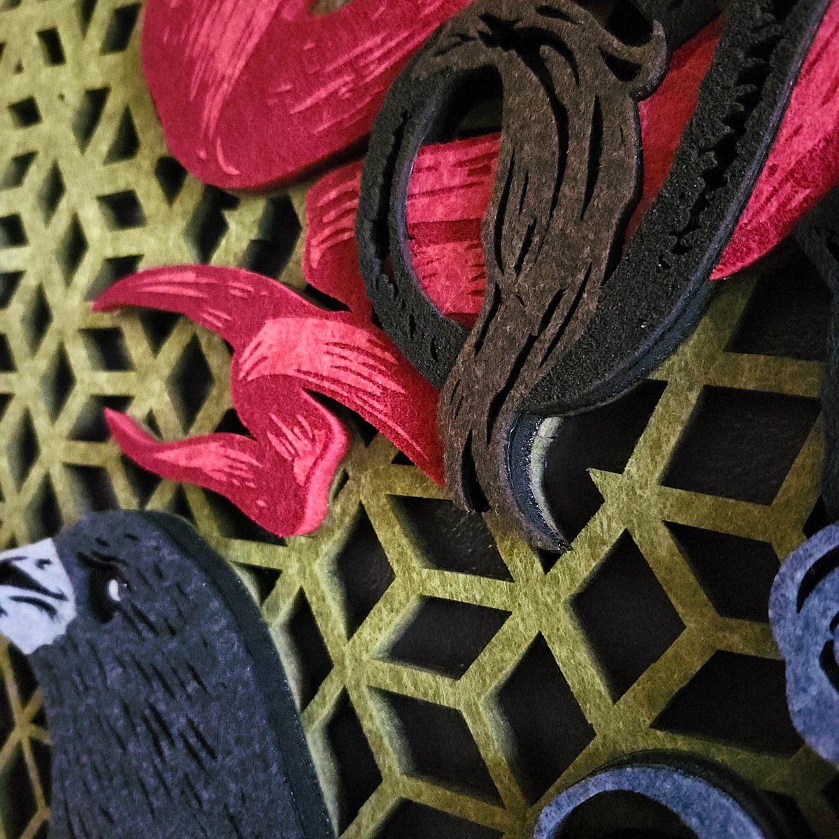 LaserCut6522's tweet image. "Omni Luci Est Umbra" — Every light has its shadow. We recently made this 50-inch multi-layered polyester felt crest for our office. It’s a masterclass in scale and precision lattice-work. Check it out: 

lasercuttingshapes.com/2026/04/13/pre…

#LaserCutting #Engineering #Design #ColumbusOH