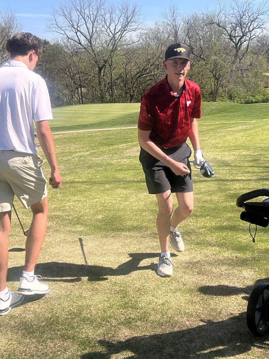 GolfThs's tweet photo. Grif teeing off on hole 18.  Got a few more holes left!! https://t.co/QPtLttV78O