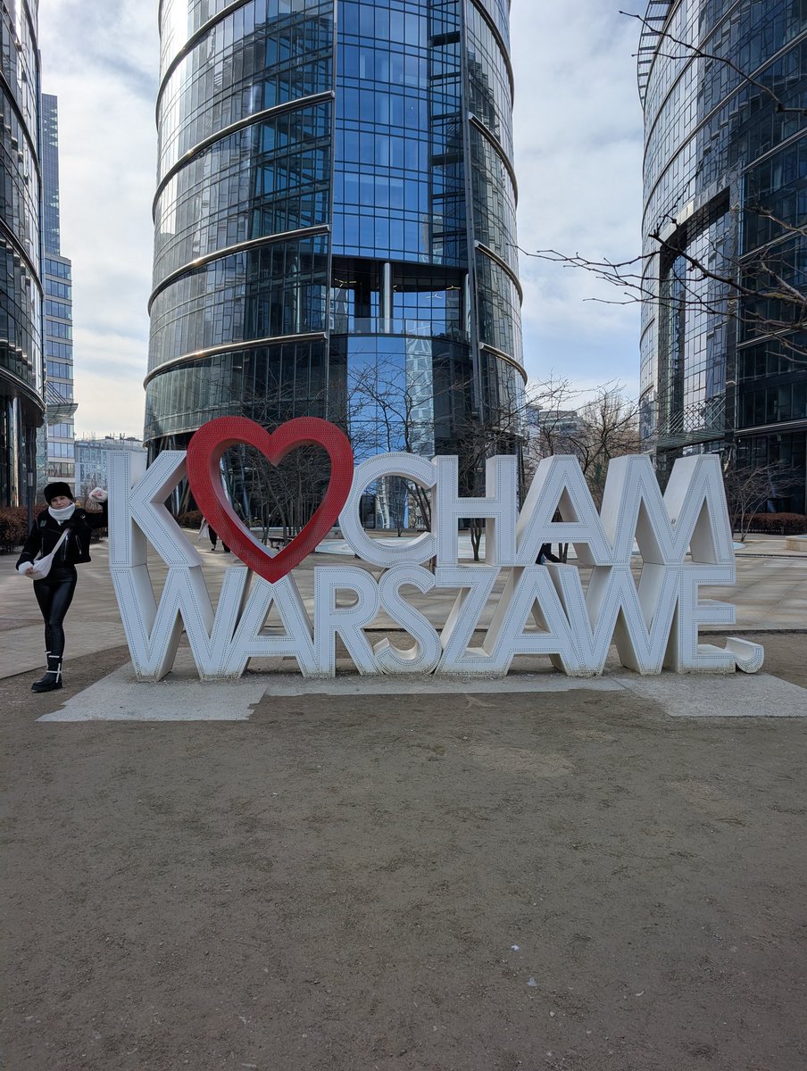 Chia_Rael's tweet photo. 𝕂𝕠𝕔𝕙𝕒𝕞 𝕎𝕒𝕣𝕤𝕫𝕒𝕨𝕖, ❤️ ɪ ʟᴏᴠᴇ ᴡᴀʀꜱᴀᴡ
📍Plac Europejski https://t.co/NL4MsABJXy