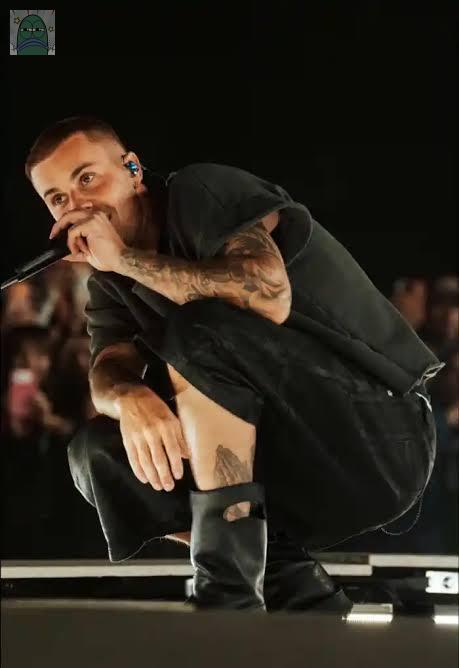 Tanyarlfes tweet media