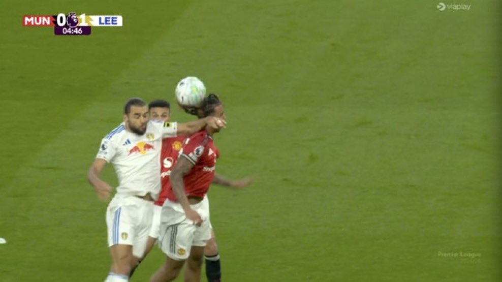 Chinazaekpere🖤🥀 tweet media