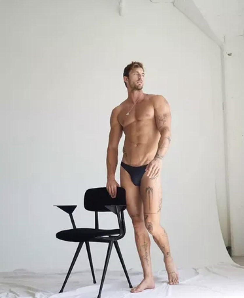 Christian Hogue tweet media