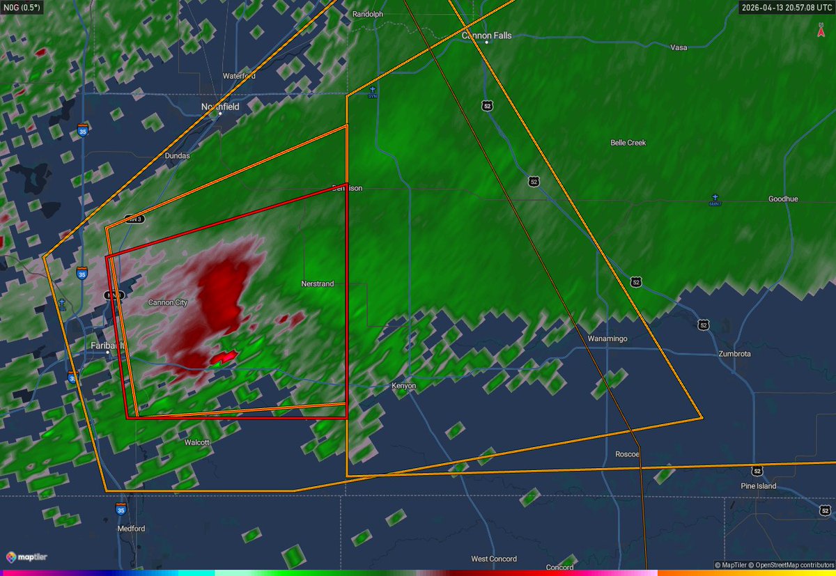 TORNADO WARNING for Rice County, Minnesota! Seek shelter if you are in this warning. This storm is also producing baseball sized hail, which was observed by storm spotters. #minnesota #mnwx #wxtwitter #tornado