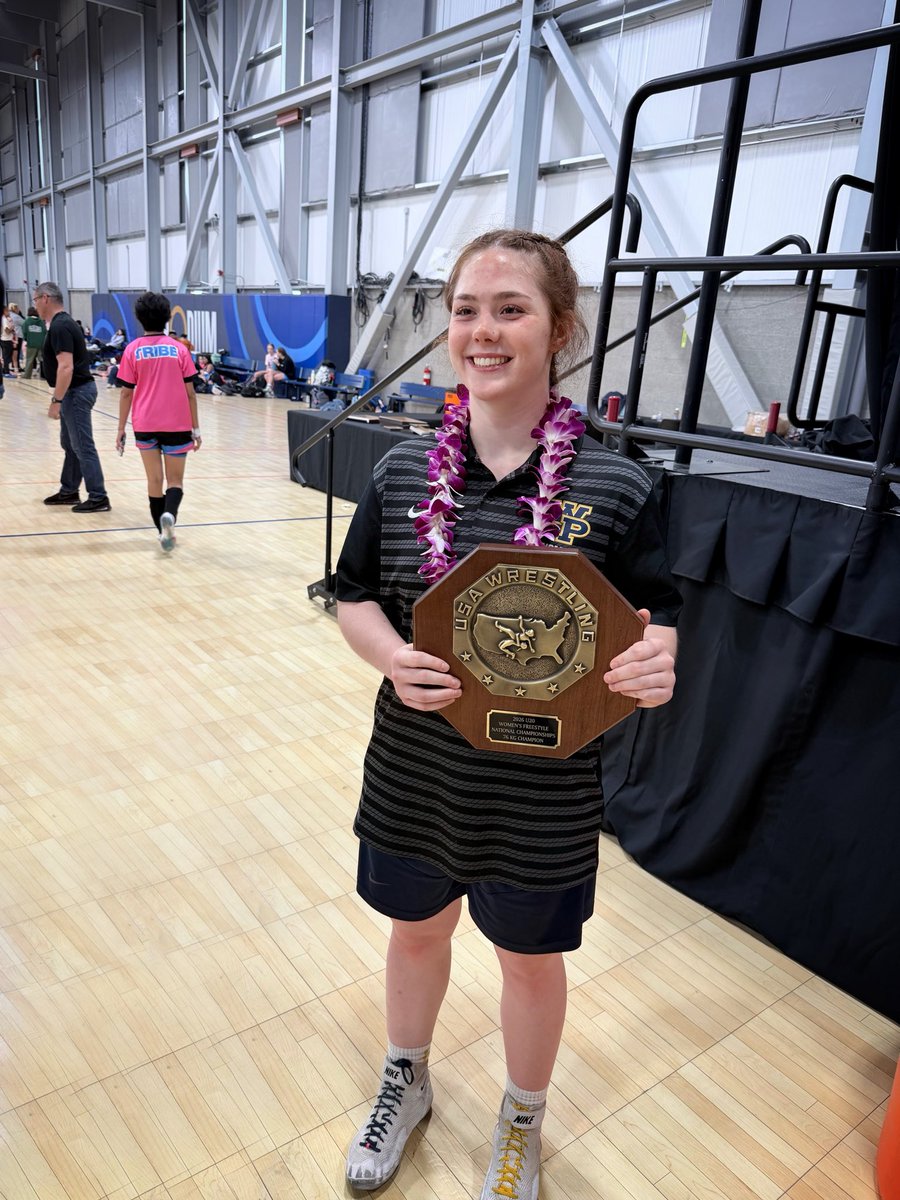 WPU_WWrestling's tweet image. “𝙂𝙚𝙩𝙩𝙞𝙣𝙜 𝙗𝙚𝙩𝙩𝙚𝙧" - T-Dawg

Women’s Nationals - Spokane, WA 📈

#StatesmenElite  |  🔵🟡