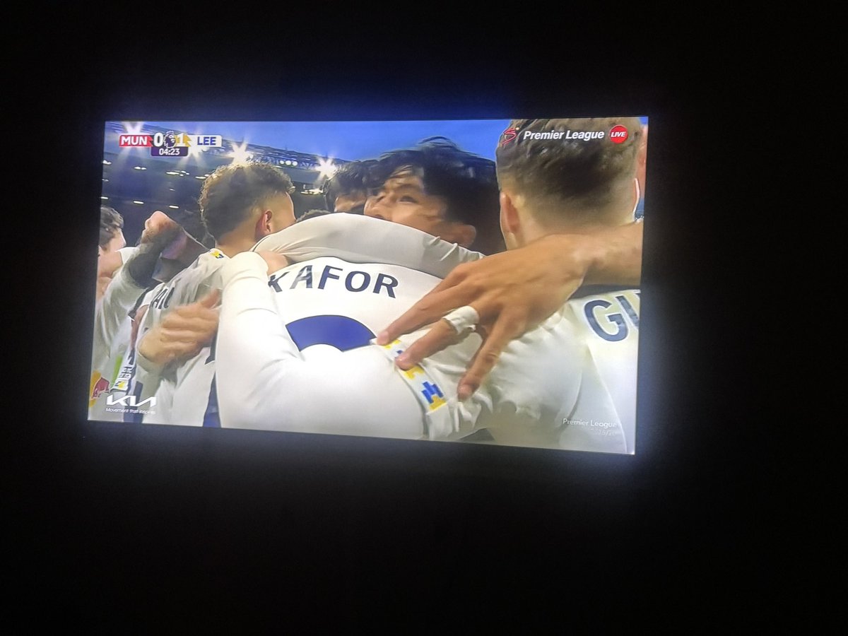 Lucas Radebe tweet media