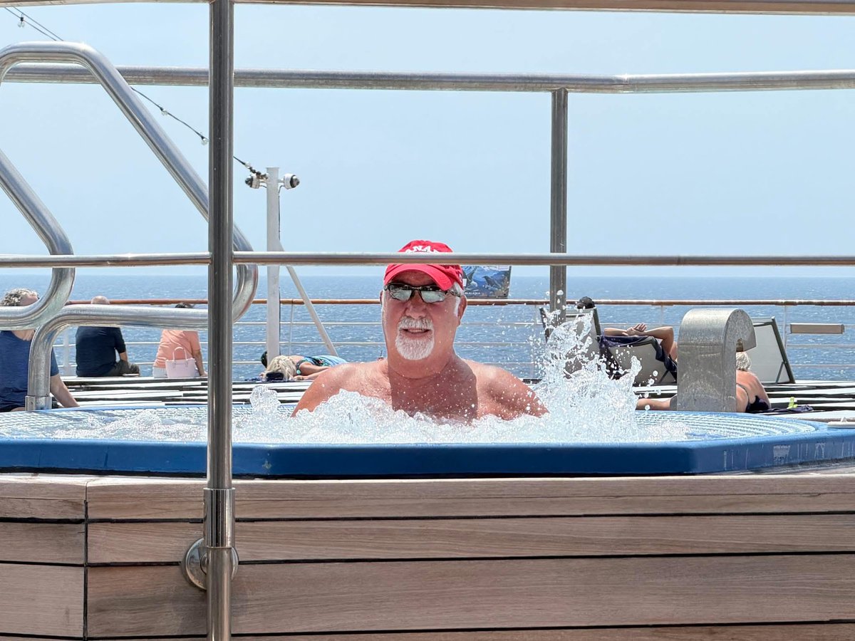 SheldonKagan's tweet photo. Somewhere out in the vast North Pacific Ocean. Linda &amp; I are relaxing aboard the Holland America Eurodam as we make our way toward our next stop El Salvador. There’s something magical about these open‑ocean days — endless blue horizons, gentle waves, and that peaceful feeling. https://t.co/PirU4RktqW