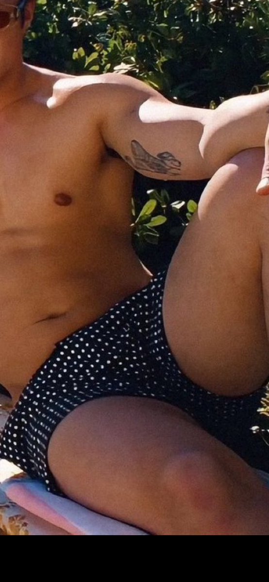 alana #1 carla’s song truther tweet media