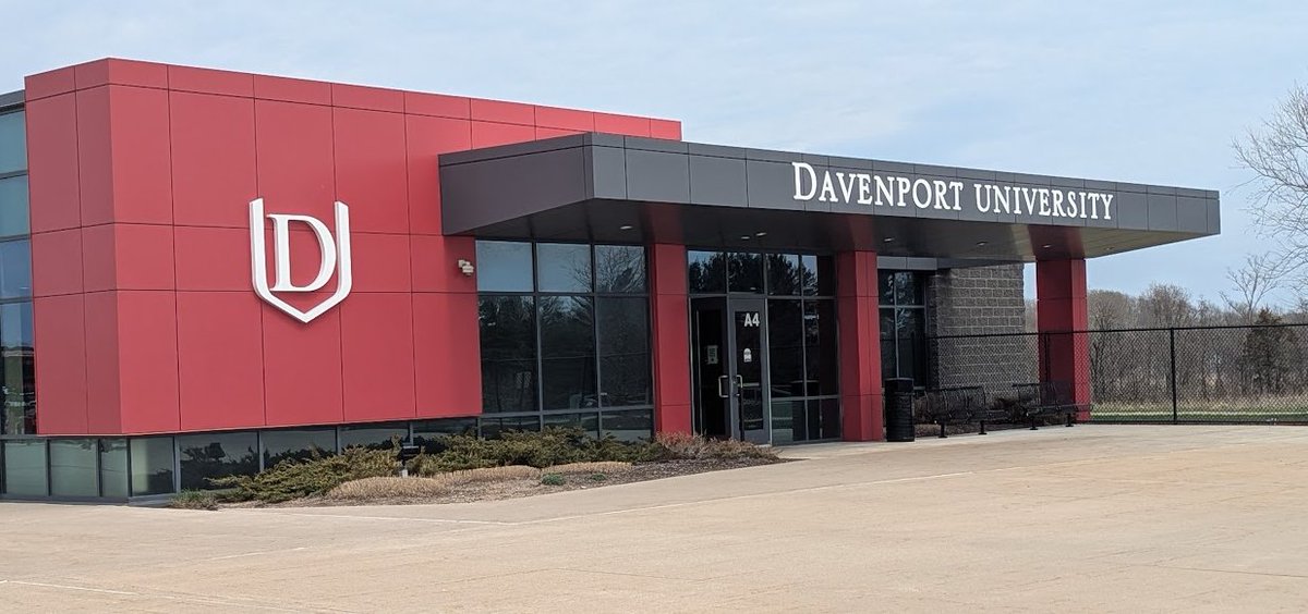 RainerPlatt's tweet photo. Shout out to the @DU_Football coaching staff and all who helped organize yesterday’s camp. Great day to be at DU!

@SparkyMcEwen1
@AdrianMcEwen
@CoachParker
@alex_pallone
@CoachRuffing
@PrepRedzoneMi
@MichFBFrenzy
@TheD_Zone https://t.co/lqJVl7yOtD